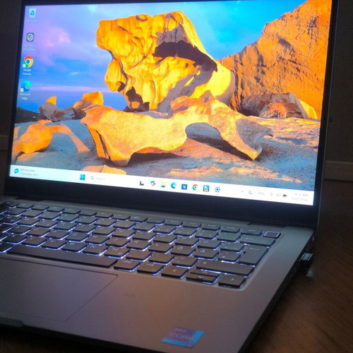 Dell Latitude 5320 Touch laptop σαν καινούργιο, Intel i5 11ης γενιάς, 16GB RAM, 256GB SSD