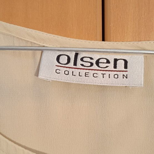Olsen silk top like new, light beige, size other