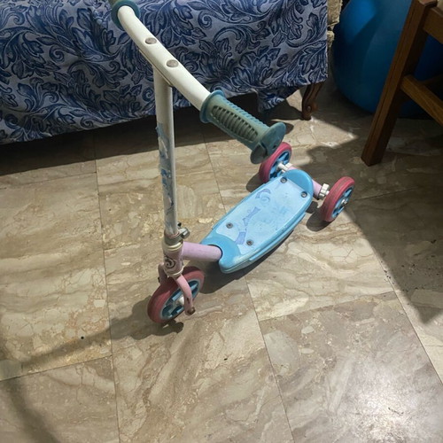 Children's scooter used