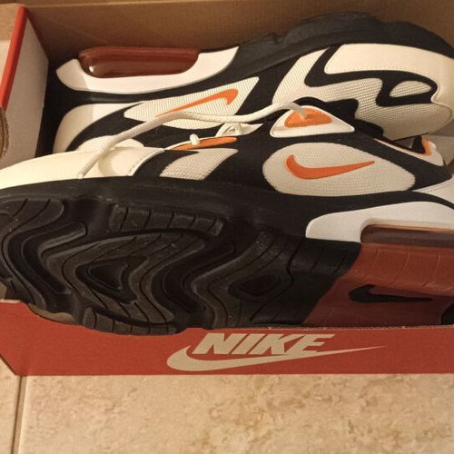 Nike Air Max 200 CI3865-004 shoes new, athletic, size 45, black and white