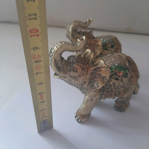 Decorative elephants like new, set of 3 synthetic material with rhinestones