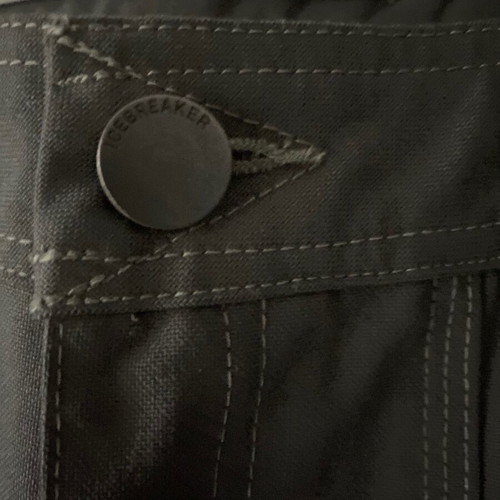 Icebreaker Merino women's trail shorts like new, size 28/38, gray
