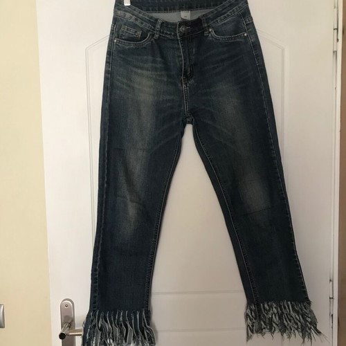 Jean pants medium like new with unique hems Wolbar