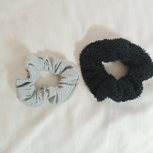 Cotton hair ties set of two, like new, gray and black