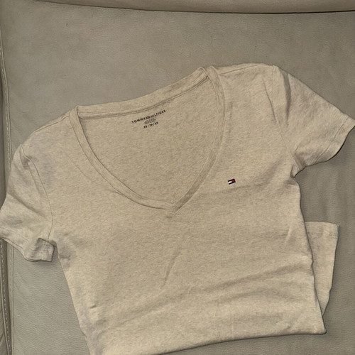 Tommy Hilfiger women's beige T-shirt XS
