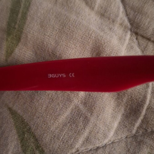 3Guys children's sunglasses with red plastic frame
