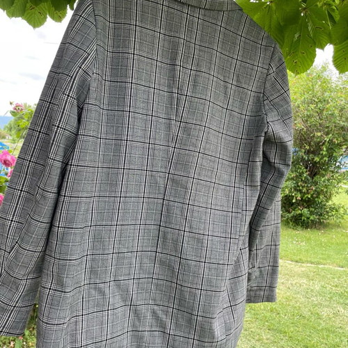 Stradivarius checked grey jacket size L like new