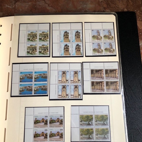 Stamp album 1987 like new