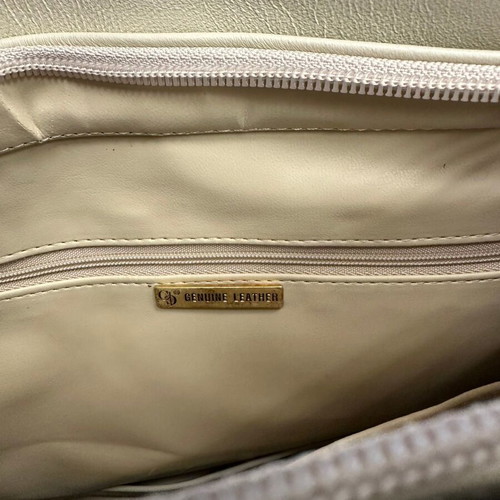 Handbag used, beige leather, classic vintage design