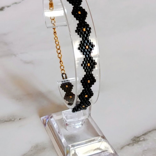 Handmade bracelet black and gold with Miyuki beads made to order