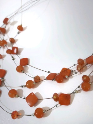 Necklace like new orange