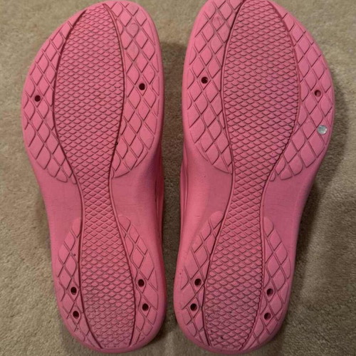 Arena swimming pool slippers pink size 35 like new