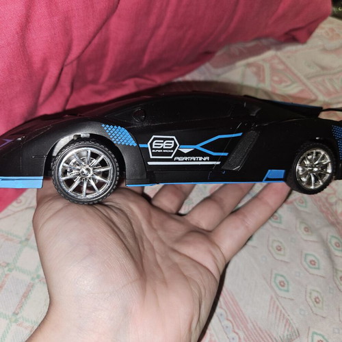 Remote Control Car S757-3 with LED Lights, 4 Channels, Scale 1:18