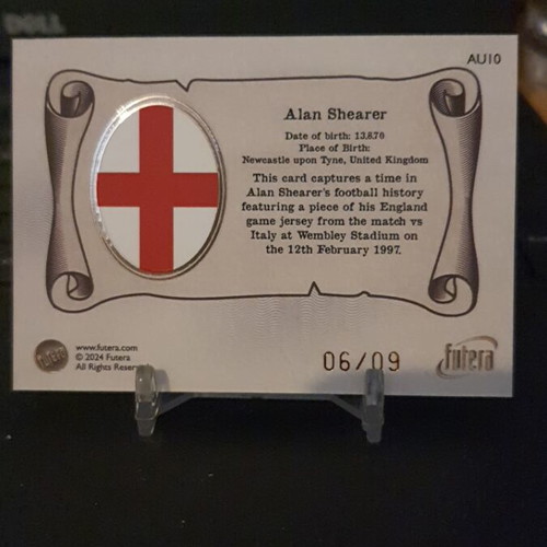 Futera Vintage Football Alan Shearer Patch Match Worn /9 like new