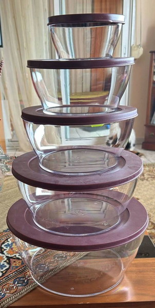 μοναδικό σετ μωβ με γκλιτερ !Tupperware