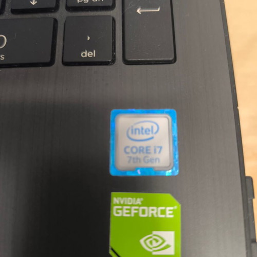 Hp laptop like new with Intel Core i7, 8GB RAM, 256GB, Windows