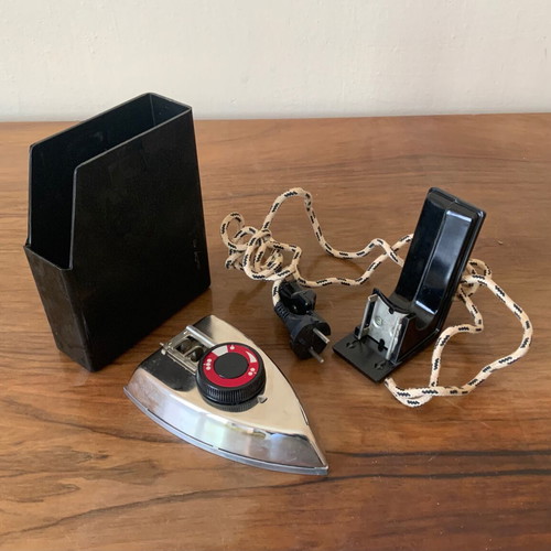 Vintage iron like new