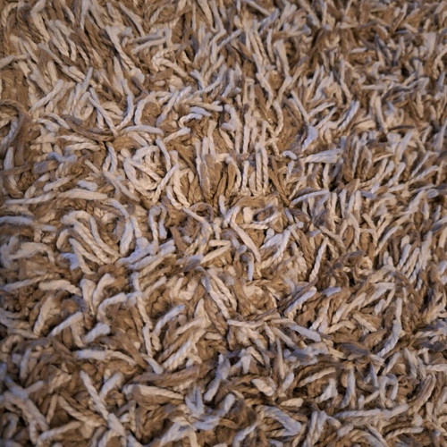 Machine rug like new with thick pile 143x145 cm