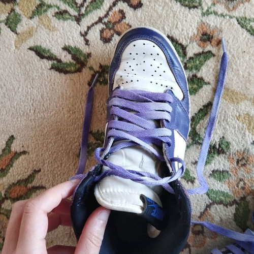 Jordan 1 High Court Purple sneakers used, size 41