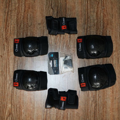Protective set for roller new, size XS for teens