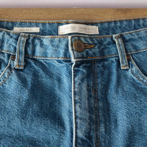 Bershka jean shorts high waist like new, size M