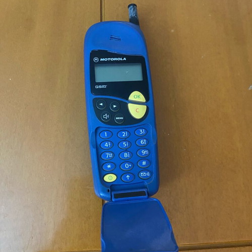 Motorola Mc1-4C13 mobile phone used