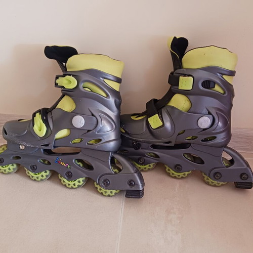 Adjustable inline roller skates size 35-38