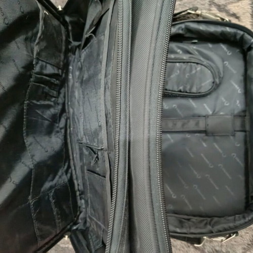 Diplomat laptop bag like new, black, office with many compartments
