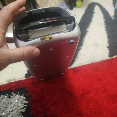 CD case used, capacity 100 CDs with damages