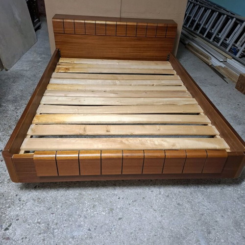 Double bed used 150x225 with mattress 140x195