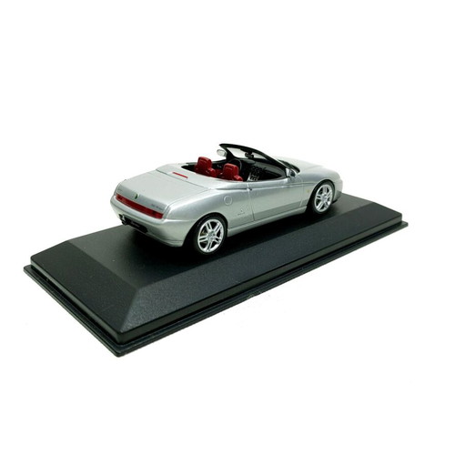 Alfa Romeo Spider 3.2 V6 24V 2003 Silver 1:43 Minichamps Diecast Model New