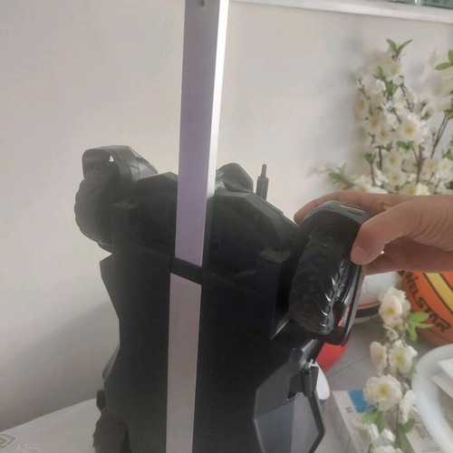 Batman suitcase like new for small child with handle and wheels