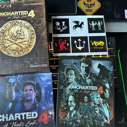 Uncharted 4 Limited Collectors Edition like new