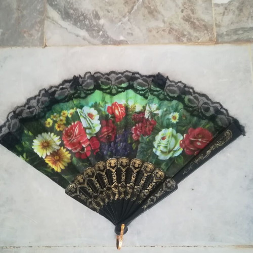 Colorful fan like new