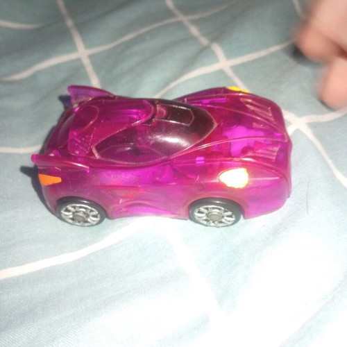Mekardimal collectible toy car like new