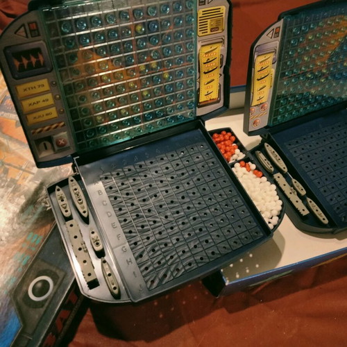 Classic Battleship MB Games like new
