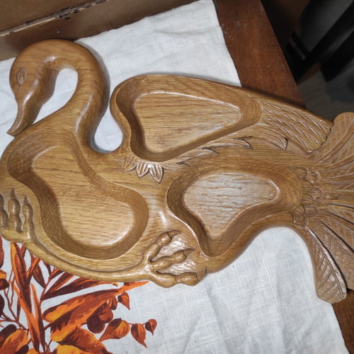 Wooden carved swan plate old Greek 1970 large size like new