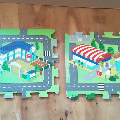 Children's floor puzzle used Road Track with 9 squares 30x30