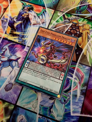 Odd-Eyes Pendulum Dragon LEDD Yu-Gi-Oh! card