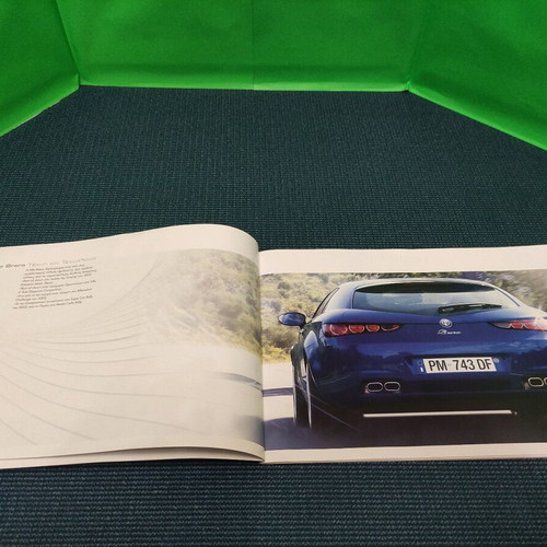 Alfa Romeo Brera official illustrated brochure like new