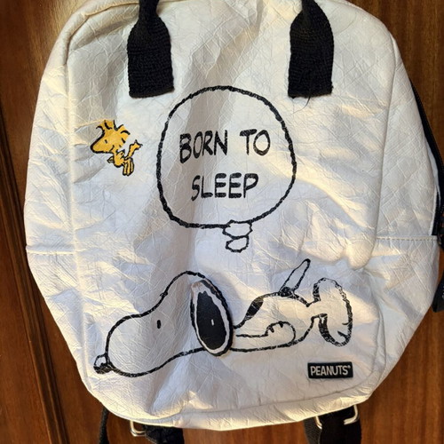 Snoopy kids backpack used, black and white