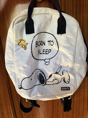 Snoopy kids backpack used, black and white