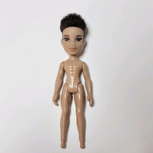 Bratz mini boyz doll used
