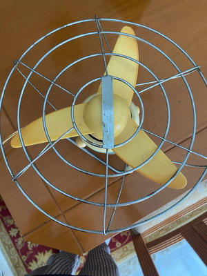 Vintage fan from the 70s used, rotating