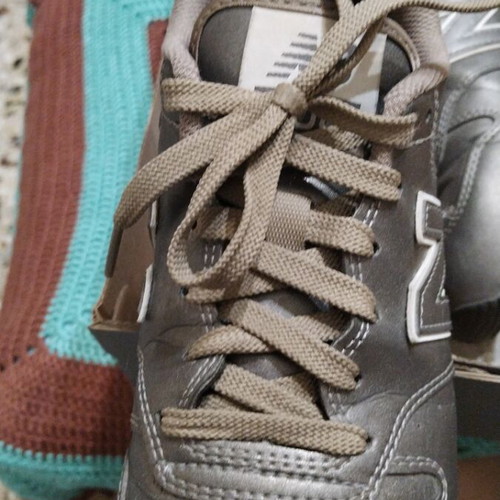 New Balance women's athletic shoes like new, brown multicolor size 39