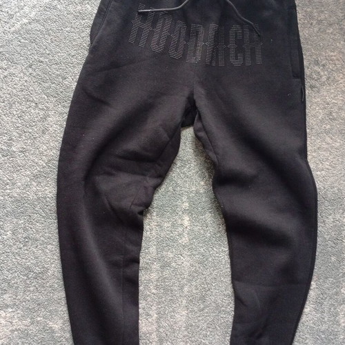 Total Black Clothes Pack like new with Hoodrich sweatpants, Under Armour, Nike tee
