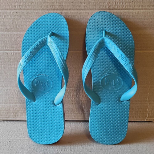Dupe flip flops new unisex size 41/2 blue with fuchsia sole
