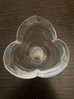 Minimal crystal decorative bowl candle holder used, organic shape