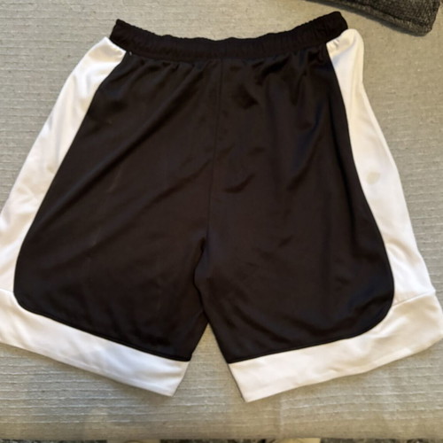 Spalding Hustle Shorts men's athletic black and white, like new