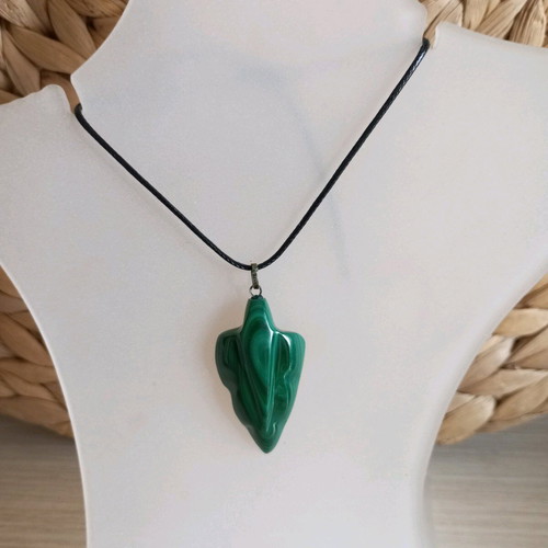Malachite pendant No3 new with bronze clip